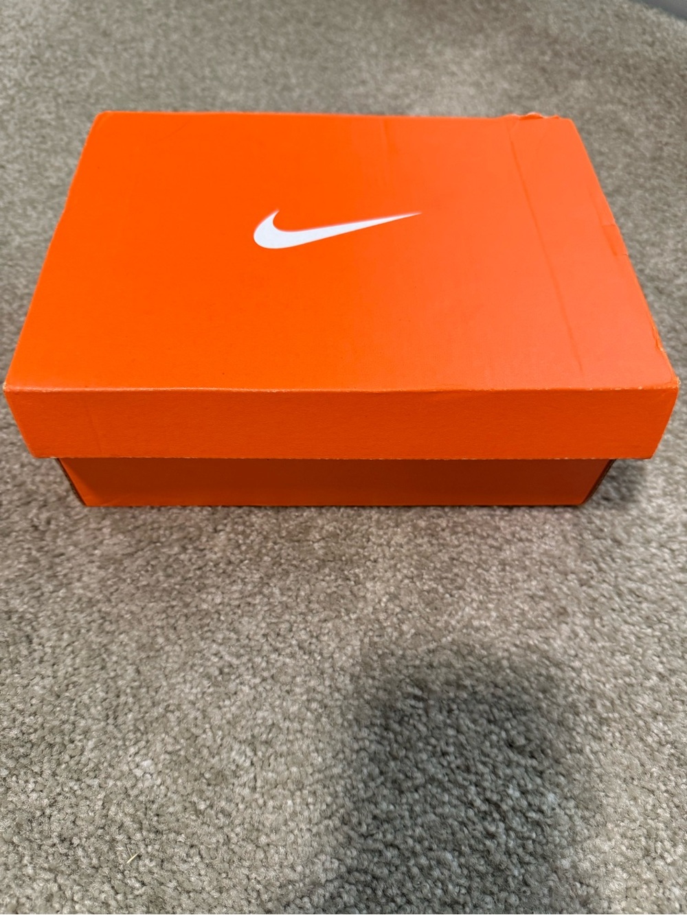 Nike Kids Black and White Strap Boot Sneakers - Picture 4 of 10